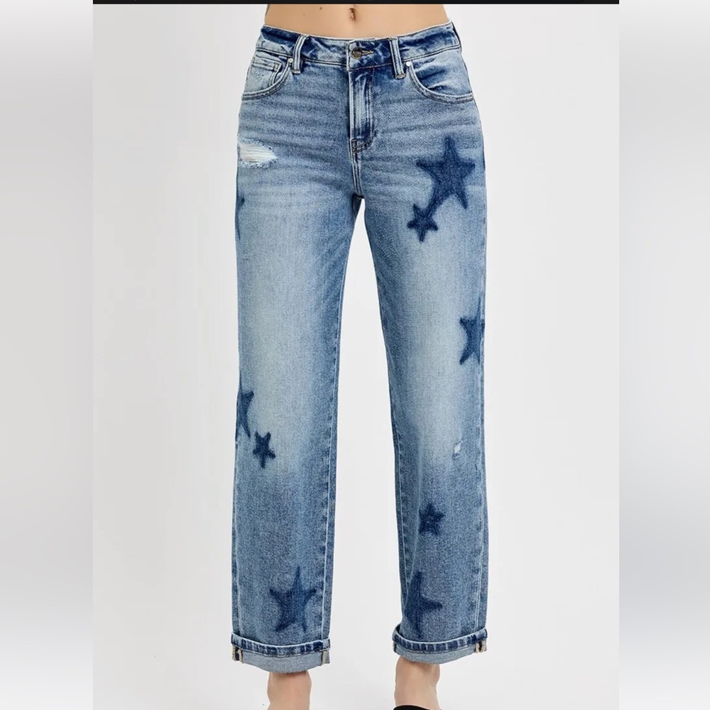 RISEN Mid Rise Boyfriend Star Shadow Detail Cuffed Jeans Size 9/29